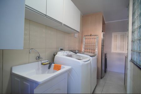 Casa à venda com 293m², 3 quartos e 5 vagasÁrea de Serviço