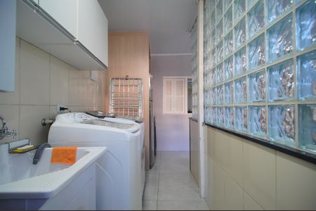 Casa à venda com 293m², 3 quartos e 5 vagasÁrea de Serviço