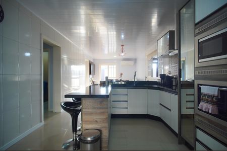 Casa à venda com 293m², 3 quartos e 5 vagasCozinha