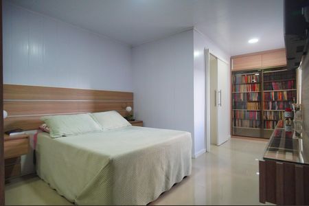 Casa à venda com 293m², 3 quartos e 5 vagasSuíte