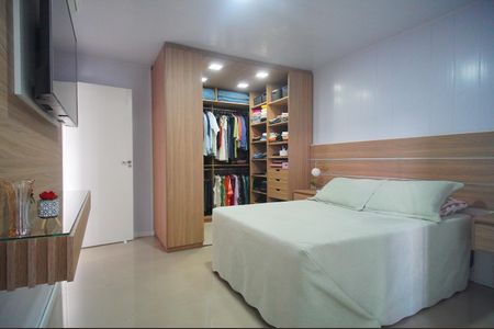 Suíte de casa à venda com 3 quartos, 293m² em Scharlau, São Leopoldo