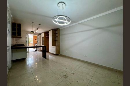 Foto 09 de casa à venda com 5 quartos, 220m² em Jardim São Paulo, São Paulo