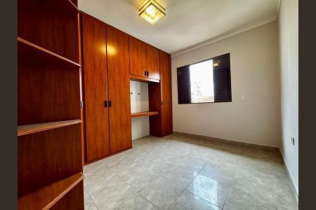 Foto 13 de casa à venda com 5 quartos, 220m² em Jardim São Paulo, São Paulo