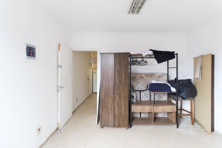 Casa para alugar com 50m², 1 quarto e sem vaga