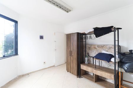 Casa para alugar com 50m², 1 quarto e sem vaga