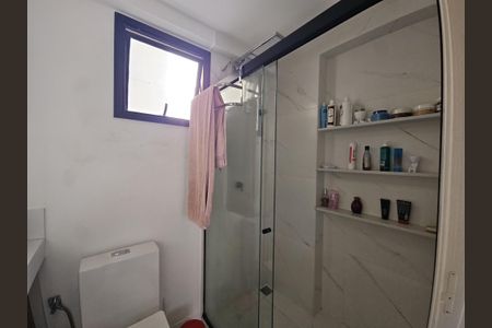 Apartamento para alugar com 60m², 2 quartos e 1 vaga Apartamento para alugar com 60m², 2 quartos e 1 vagaBanheiro da Suíte