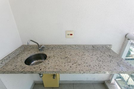 Apartamento à venda com 62m², 2 quartos e 1 vagaVaranda