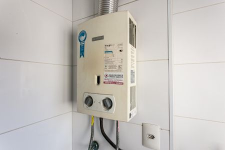 Apartamento à venda com 62m², 2 quartos e 1 vagaÁrea de Serviço - Aquecedor a Gás