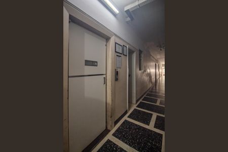 Apartamento à venda com 74m², 2 quartos e sem vagaHall de entrada