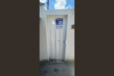 Casa para alugar com 100m², 2 quartos e sem vagaFachada