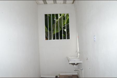 Casa para alugar com 100m², 2 quartos e sem vagaÁrea de Serviço