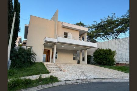Casa para alugar com 400m², 4 quartos e 4 vagasFoto 01