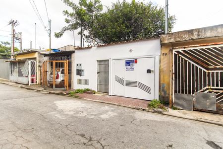 Casa para alugar com 125m², 3 quartos e 2 vagas Casa para alugar com 125m², 3 quartos e 2 vagasFachada + Placa