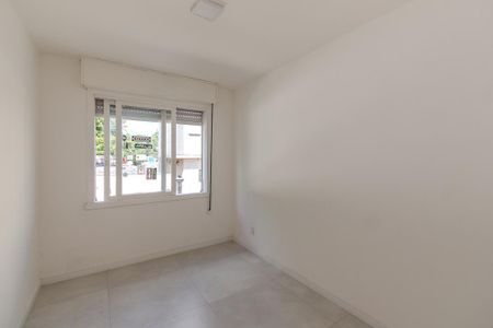 Quarto  de apartamento à venda com 1 quarto, 40m² em Partenon, Porto Alegre