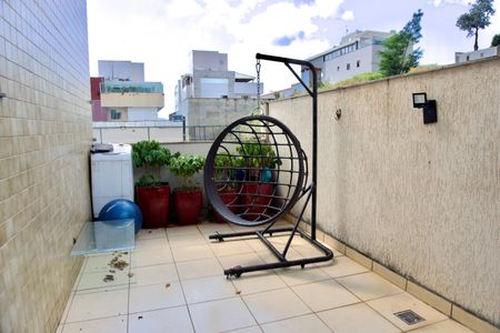 Apartamento para alugar com 108m², 2 quartos e 3 vagas Apartamento para alugar com 108m², 2 quartos e 3 vagasÁrea Externa