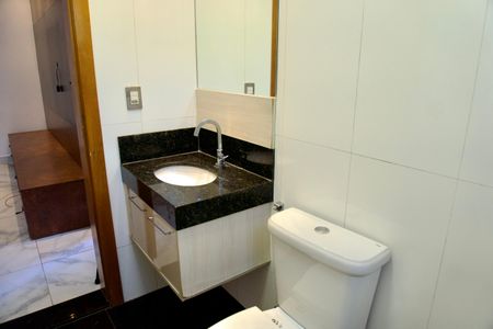 Apartamento para alugar com 108m², 2 quartos e 3 vagas Apartamento para alugar com 108m², 2 quartos e 3 vagasBanheiro