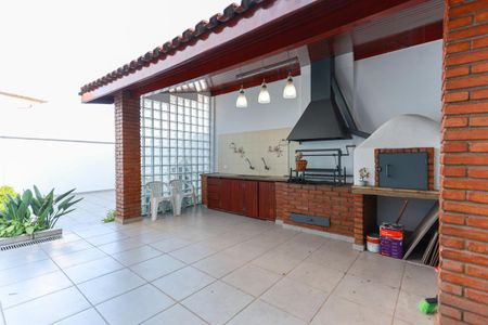 Casa à venda com 411m², 4 quartos e 3 vagasChurrasqueira