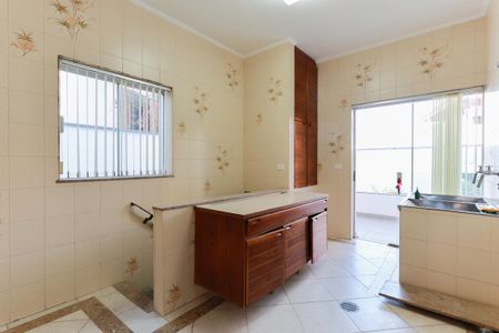 Casa à venda com 411m², 4 quartos e 3 vagasÁrea de serviço