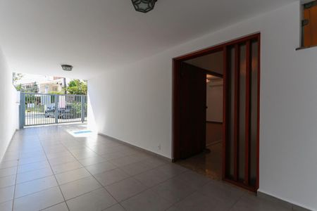 Casa à venda com 411m², 4 quartos e 3 vagasGaragem