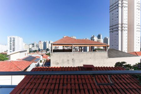 Casa à venda com 411m², 4 quartos e 3 vagasVista da suíte 2