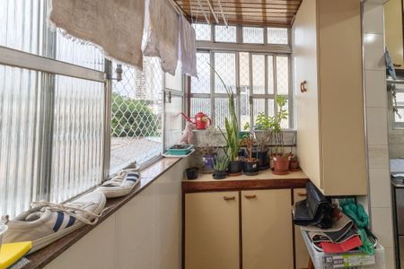 Apartamento à venda com 110m², 2 quartos e 2 vagasÁrea de Serviço
