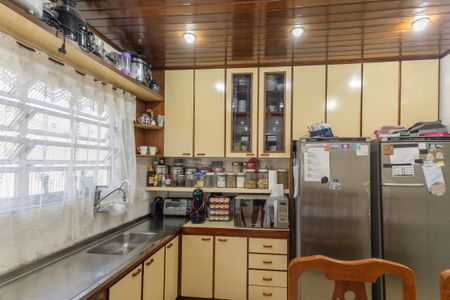 Apartamento à venda com 110m², 2 quartos e 2 vagasCozinha