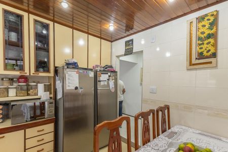 Apartamento à venda com 110m², 2 quartos e 2 vagasCozinha