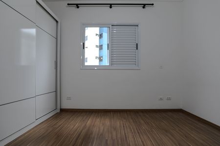 Apartamento para alugar com 68m², 2 quartos e 1 vagaQuarto 2 - Suíte
