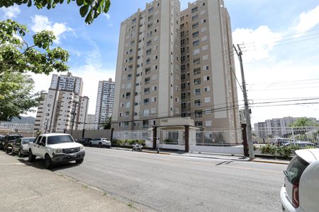 Apartamento para alugar com 68m², 2 quartos e 1 vagaFachada