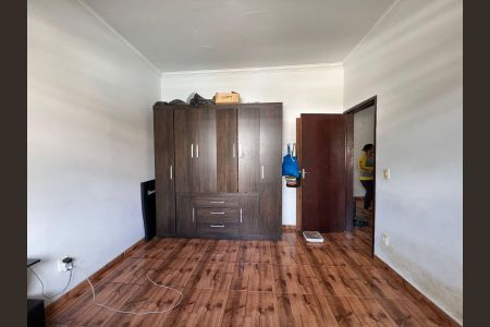 Casa à venda com 400m², 3 quartos e 2 vagas