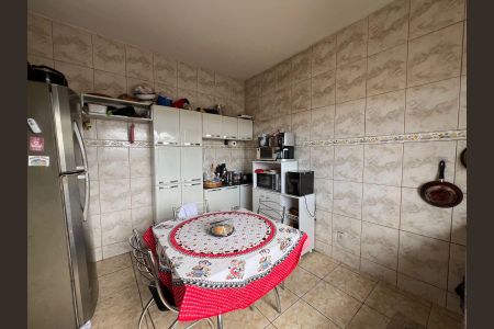 Casa à venda com 400m², 3 quartos e 2 vagas