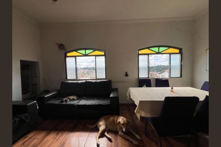 Casa à venda com 400m², 3 quartos e 2 vagas