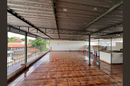 Casa à venda com 400m², 3 quartos e 2 vagas