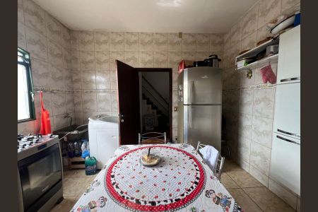 Casa à venda com 400m², 3 quartos e 2 vagas