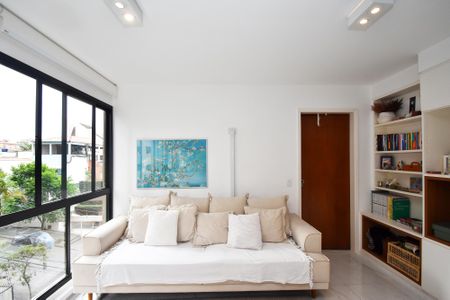 Apartamento para alugar com 40m², 1 quarto e 1 vagaSala