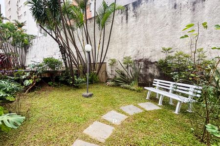 Apartamento para alugar com 40m², 1 quarto e 1 vagaarea comum Piscina
