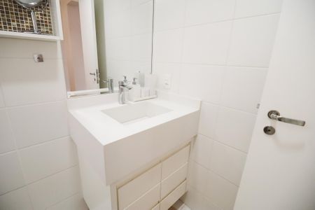 Apartamento à venda com 108m², 3 quartos e 2 vagasBanheiro da Suíte