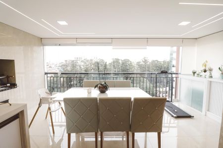 Apartamento à venda com 108m², 3 quartos e 2 vagasVaranda gourmet