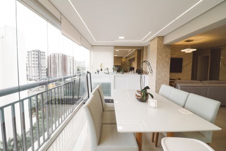 Apartamento à venda com 108m², 3 quartos e 2 vagasVaranda gourmet