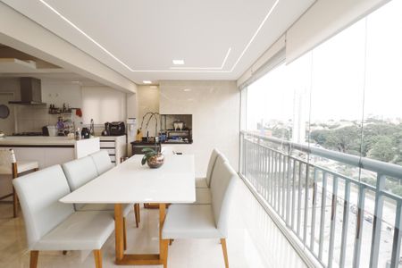 Apartamento à venda com 108m², 3 quartos e 2 vagasVaranda gourmet