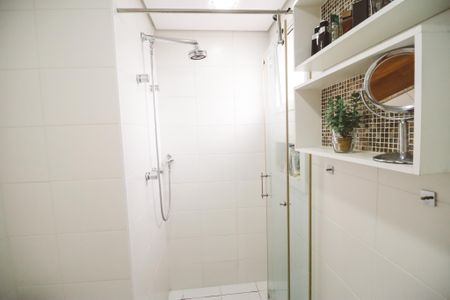 Apartamento à venda com 108m², 3 quartos e 2 vagasBanheiro da Suíte