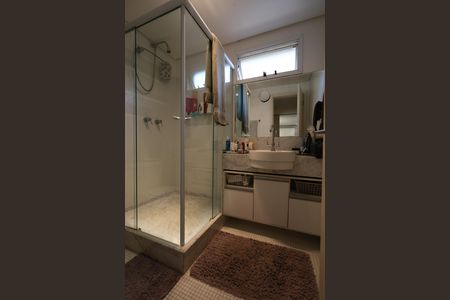 Apartamento à venda com 126m², 3 quartos e 3 vagas Apartamento à venda com 126m², 3 quartos e 3 vagasBanheiro