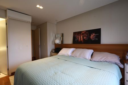 Apartamento à venda com 126m², 3 quartos e 3 vagas Apartamento à venda com 126m², 3 quartos e 3 vagassuíte