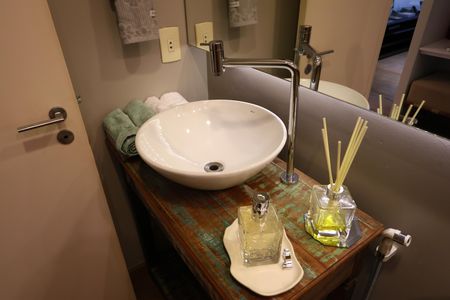 Apartamento à venda com 126m², 3 quartos e 3 vagas Apartamento à venda com 126m², 3 quartos e 3 vagaslavaLavabo