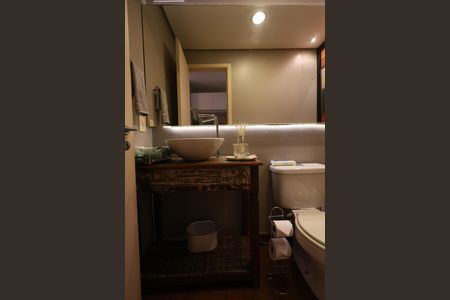 Apartamento à venda com 126m², 3 quartos e 3 vagas Apartamento à venda com 126m², 3 quartos e 3 vagasLavabo