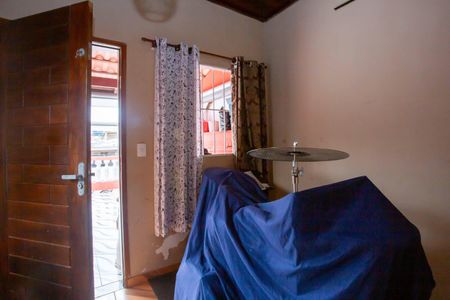 Sala de casa para alugar com 2 quartos, 100m² em Eldorado, Diadema