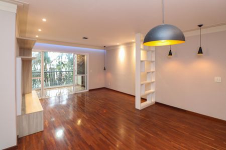 Sala  de apartamento à venda com 3 quartos, 105m² em Vila Irmaos Arnoni, São Paulo
