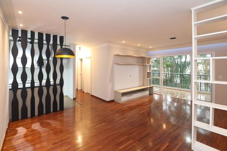 Sala  de apartamento à venda com 3 quartos, 105m² em Vila Irmaos Arnoni, São Paulo