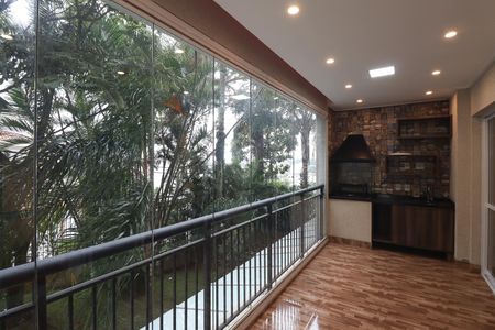 Apartamento à venda com 105m², 3 quartos e 2 vagasVaranda 