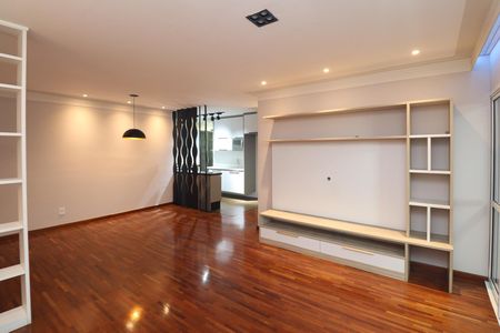 Sala  de apartamento à venda com 3 quartos, 105m² em Vila Irmaos Arnoni, São Paulo